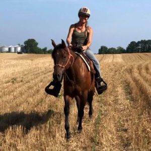 Meet your Posher, Vicky